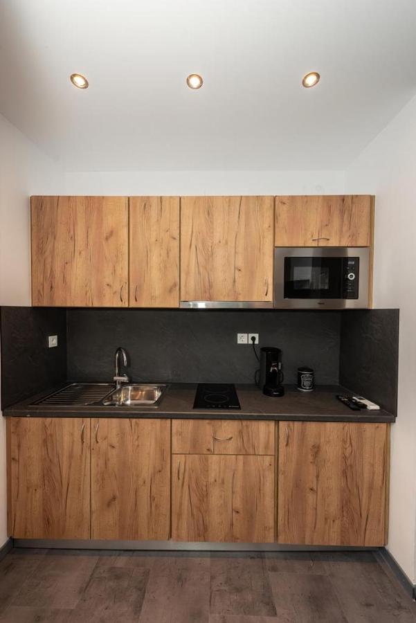 Ioulia'S Apartments ปลาตาเรีย ภายนอก รูปภาพ