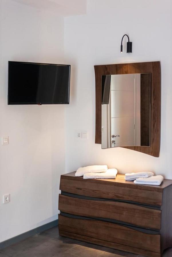 Ioulia'S Apartments ปลาตาเรีย ภายนอก รูปภาพ